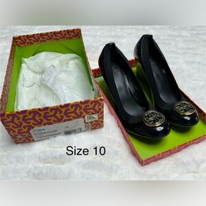 Tory Burch Caroline Black 65mm Wedges with Gold Accent